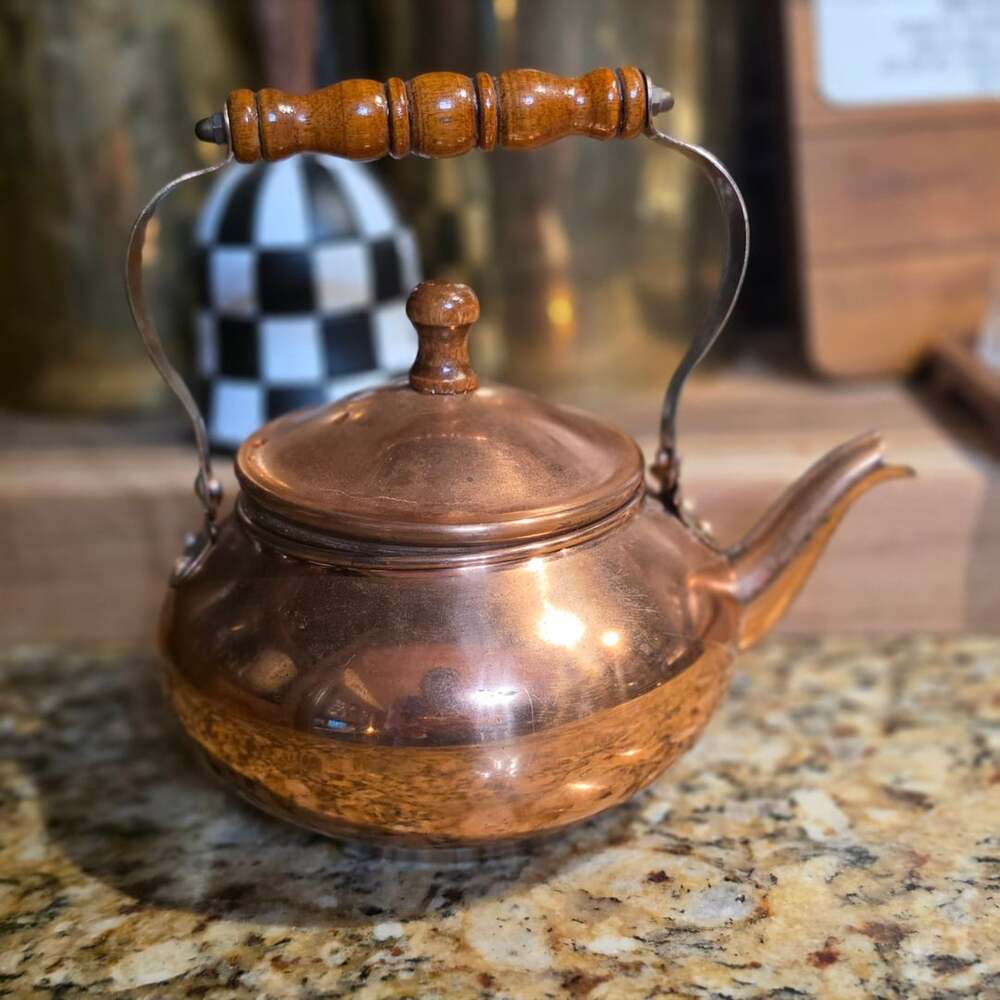 Vintage Copper Tea Kettle Wood Handle 1984 F.T.D.A.